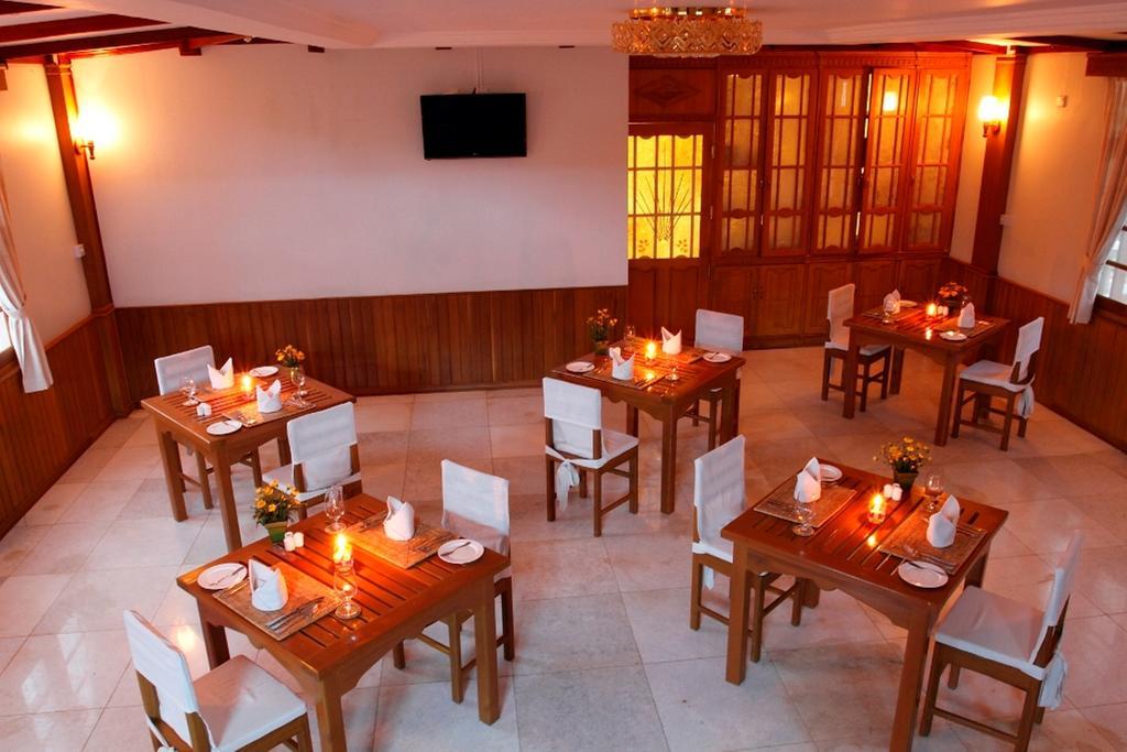 Inle Lotus Hotel Nyaung Shwe Exterior photo